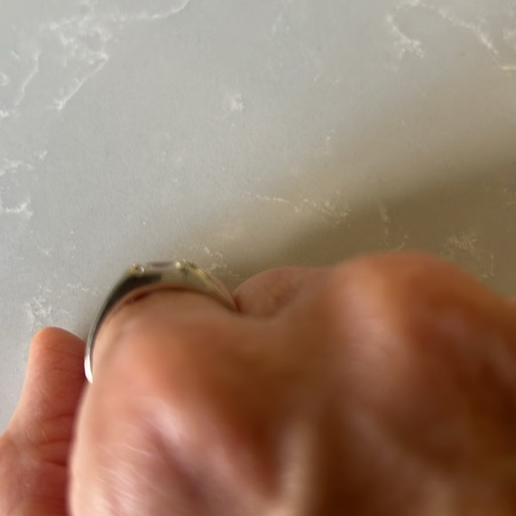 Silver ring size 8 or 9 - Picture 2 of 4